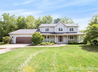 13678 Clear Creek Dr NE, Lowell, MI 49331