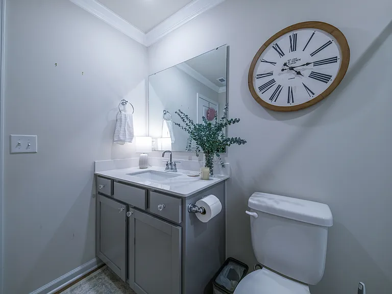 3160 N Hills Dr — Photo 27