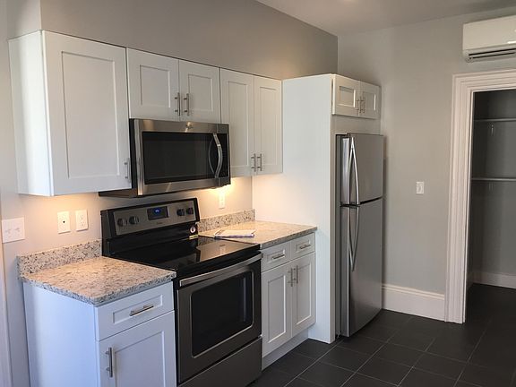 Stainless Steel Appliances 