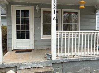 231 Oakdale St, Brevard, NC 28712