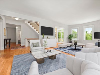62 Atherton Rd #2, Brookline, MA, 02446