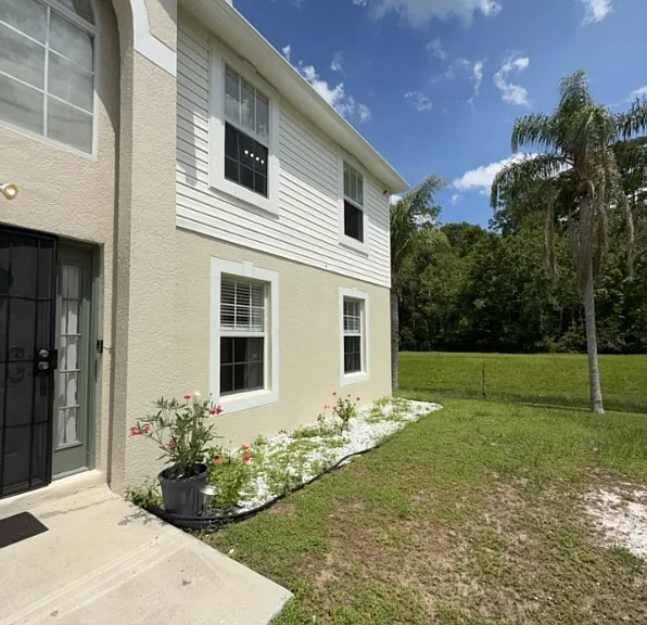 1431 Teal Dr — Photo 2