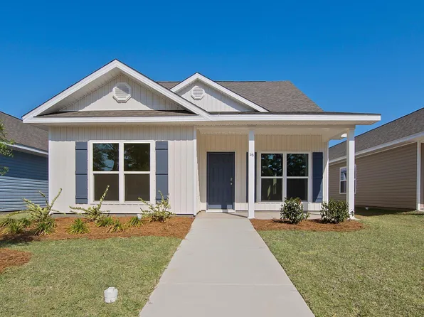 73 Longsedge St, Freeport, FL 32439