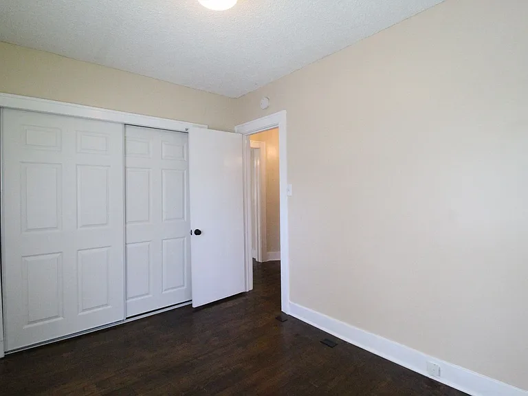 1412 W 51st Street — Photo 13