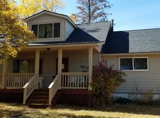 402 3rd St, La Grande, OR 97850