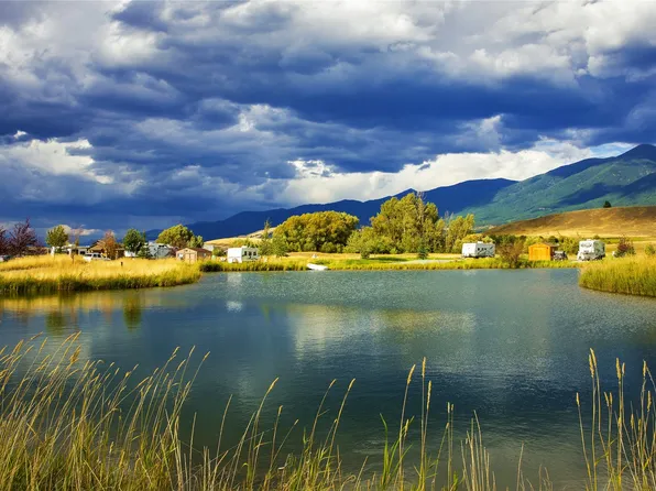 380 Kingfisher Loop, Eureka, MT 59917