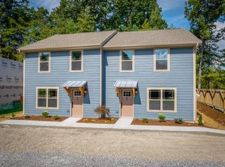 1456 Hospital Dr, Clyde, NC 28721