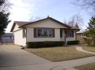 8510 18th Ave, Kenosha, WI 53143