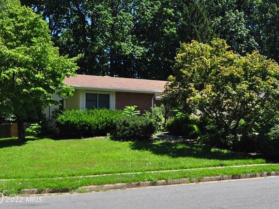 2nd image of 6121 Capella Ave