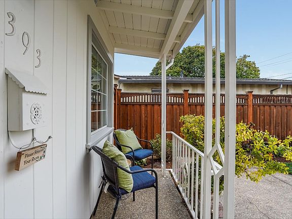 2nd image of 393 S Fernwood Cir