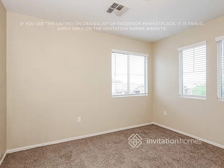 7421 S 40th Ln — Photo 12