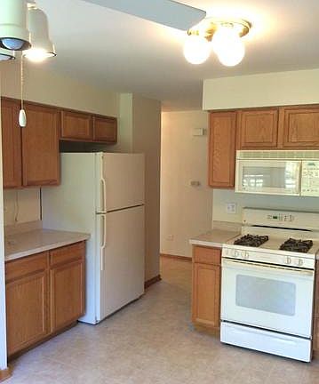 4th image of 442 Kresswood Dr