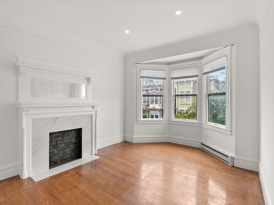 1st image of 25 Collingwood St