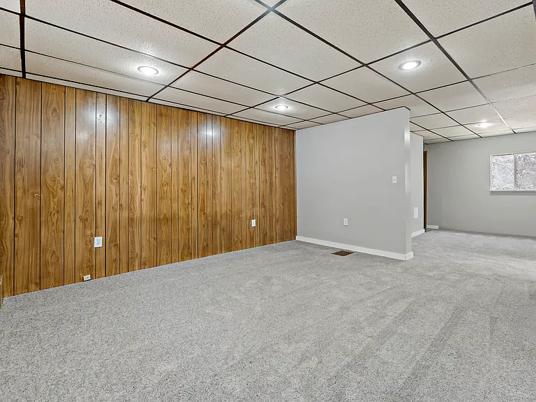 725 Mifflin Rd — Photo 10