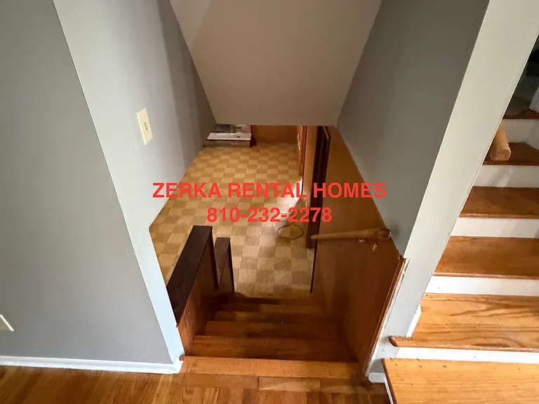 6316 Calkins Rd — Photo 13
