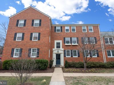 6618 Boulevard Vw APT B1, Alexandria, VA, 22307