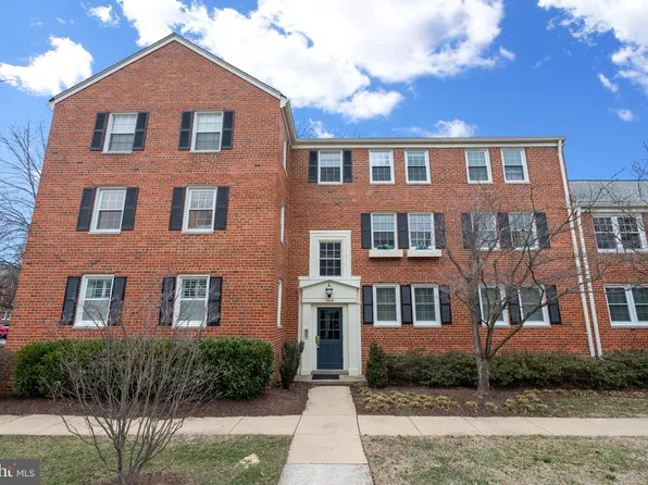 6618 Boulevard Vw APT B1, Alexandria, VA 22307