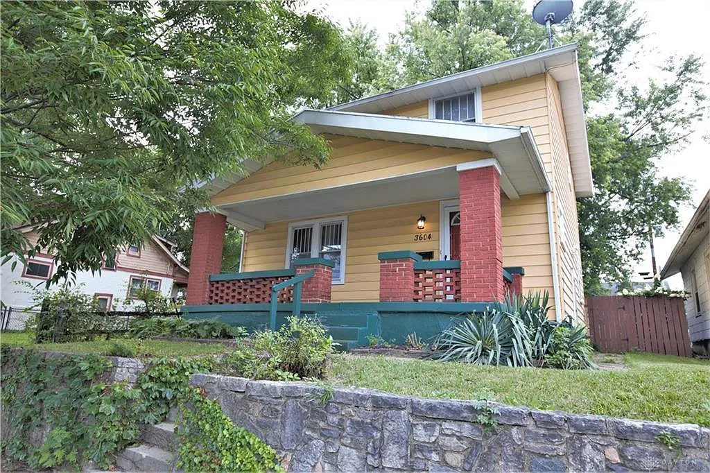 3604 Wayne Ave photo 1