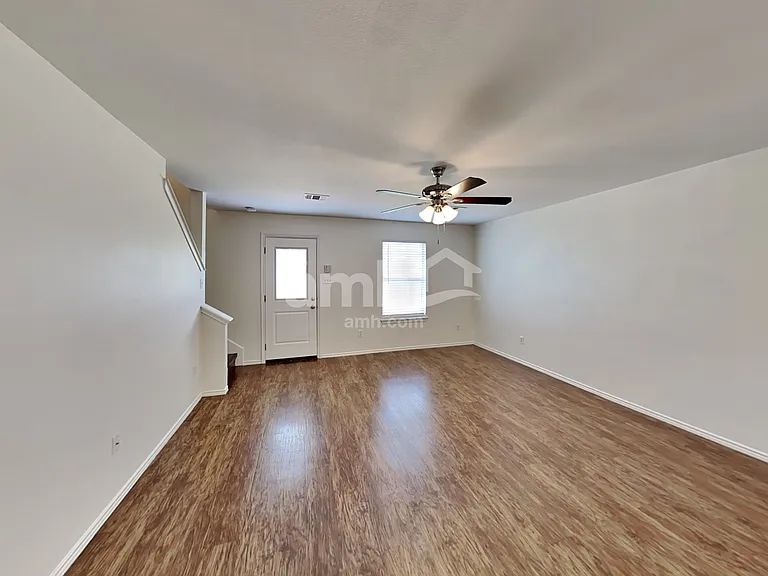 2848 Deerfern Ln — Photo 7