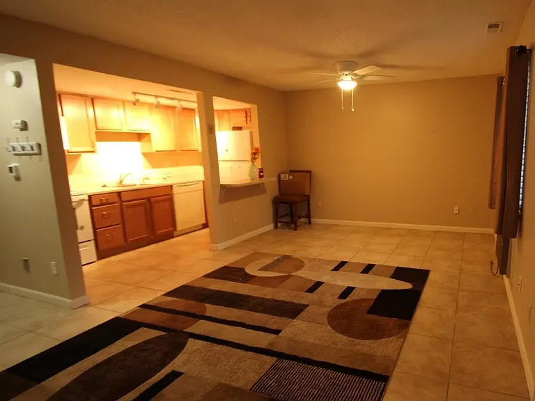 1708 Sawyer Way #165 — Photo 2