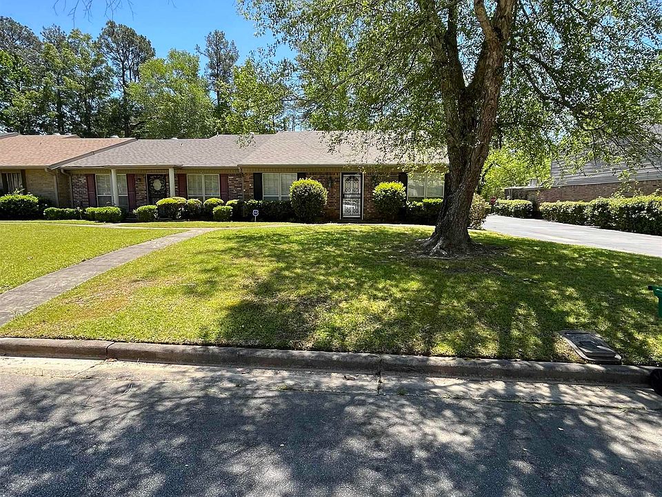 1st image of 606 Greenbriar Dr