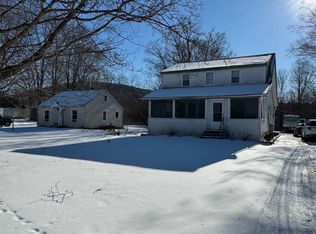 864-878 E Main St, Poultney, VT 05764