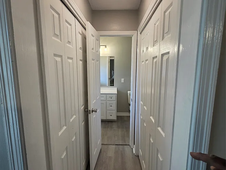 744 Ledyard Pl — Photo 20
