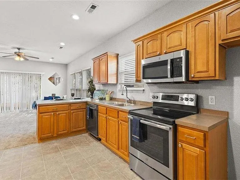 10357 Edith Ave — Photo 9