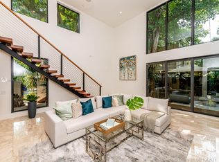 4003 Kumquat Ave, Miami, FL 33133