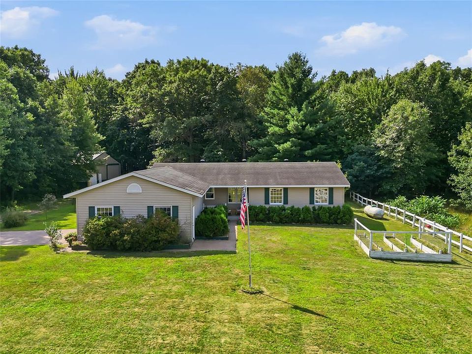 1st image of 4535 W Hemlock Road