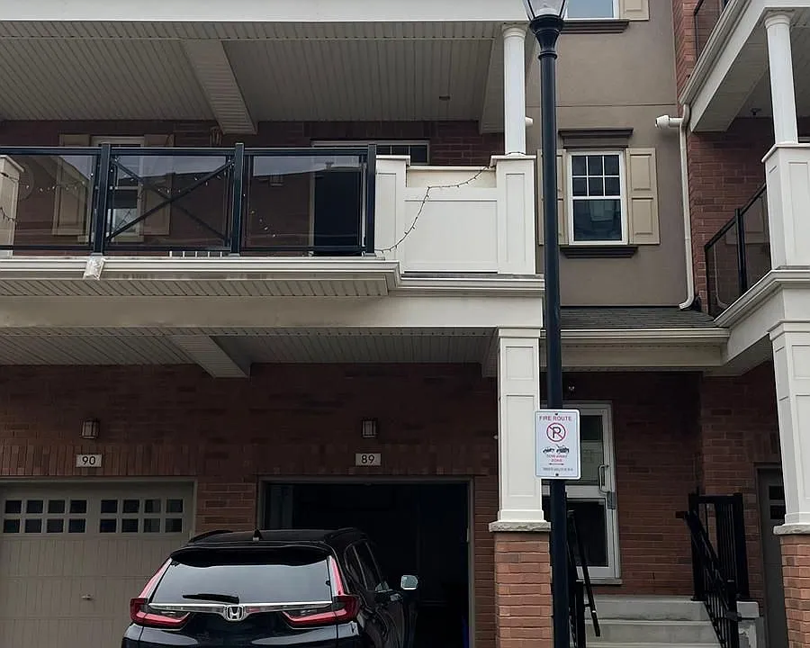 269 Georgian Dr #205