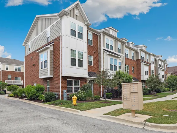 10606 Paige Cir, Orland Park, IL 60462