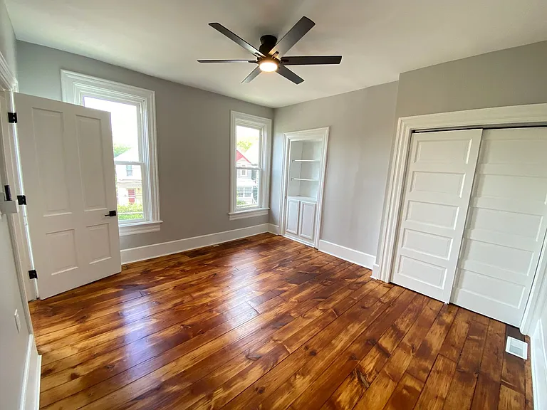 35 E Arcadia Ave — Photo 16