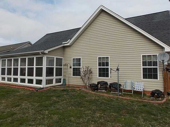 4th image of 53 Gem Dr