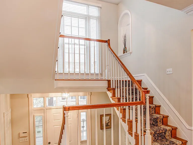 9700 Whitley Park Pl #Townhouse 19 — Photo 7