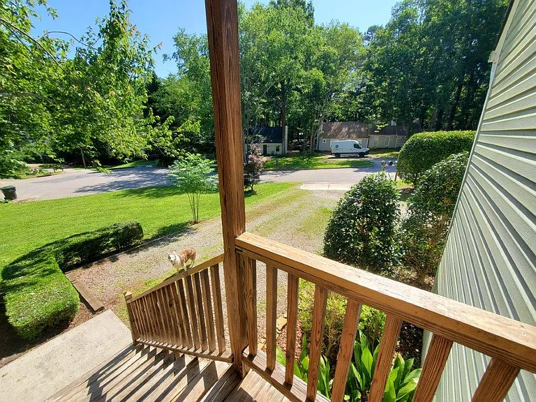 Unit C, Front Porch