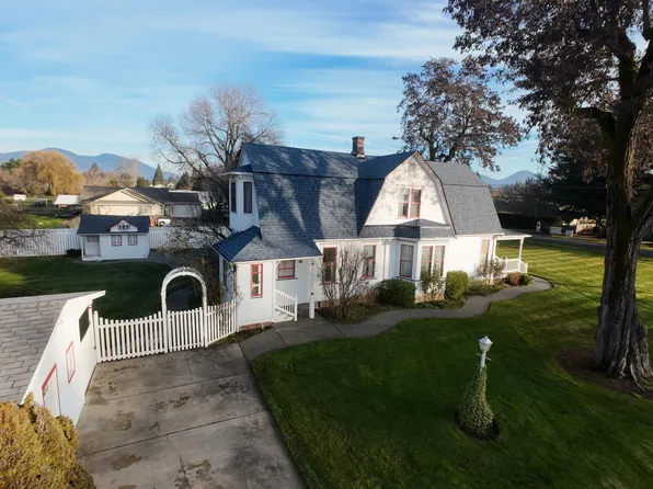 2308 Lower River Rd, Grants Pass, OR 97526