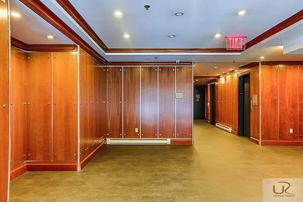 Rented by Compass | media 20