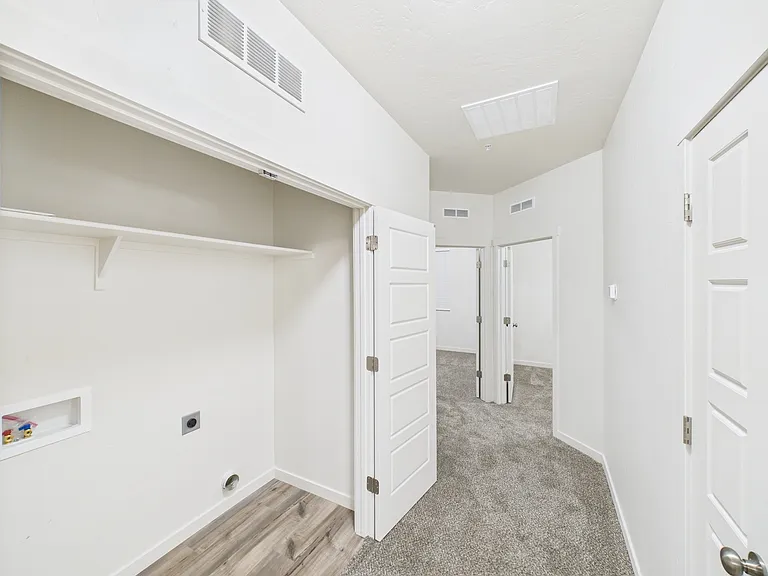 Bellevue Towers LLC — Photo 20
