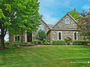 1120 Reddington Dr, Aurora, IL 60502