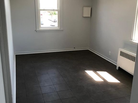 3rd image of 2749 Levick Street # 2 Nd Floor