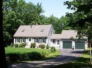 222 E Old Alfred Rd, Hollis Center, ME 04042