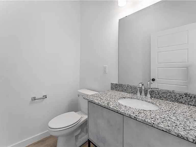 830 Ventnor Ave — Photo 5