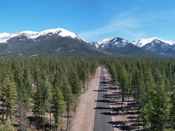 5 Snowy Owl Ln, Bigfork, MT 59911