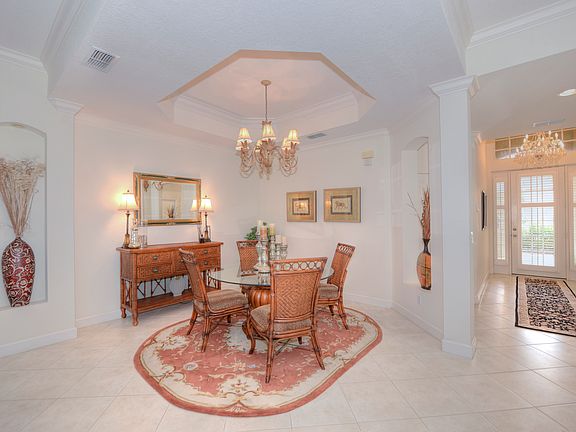 2nd image of 9520 Cypress Hammock Cir APT 101