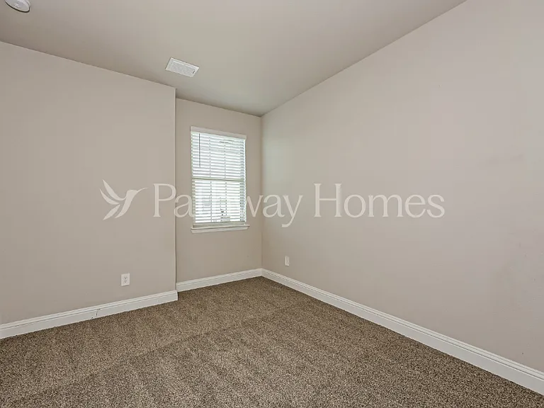 838 Poppie Ln — Photo 12