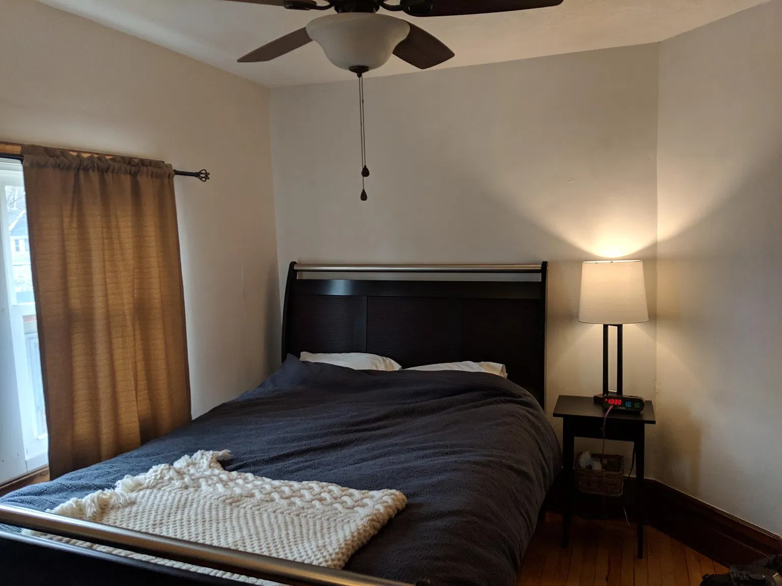 2 bed, 1450 sqft, $1,995 — Photo 4