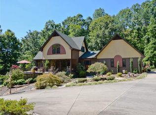 660 Bethlehem Church Rd, Eden, NC 27288