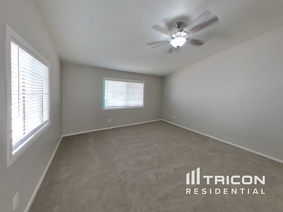 2nd image of 386 Jann Dr