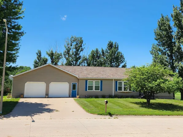 461 Pin Oak Dr, Ida Grove, IA 51445